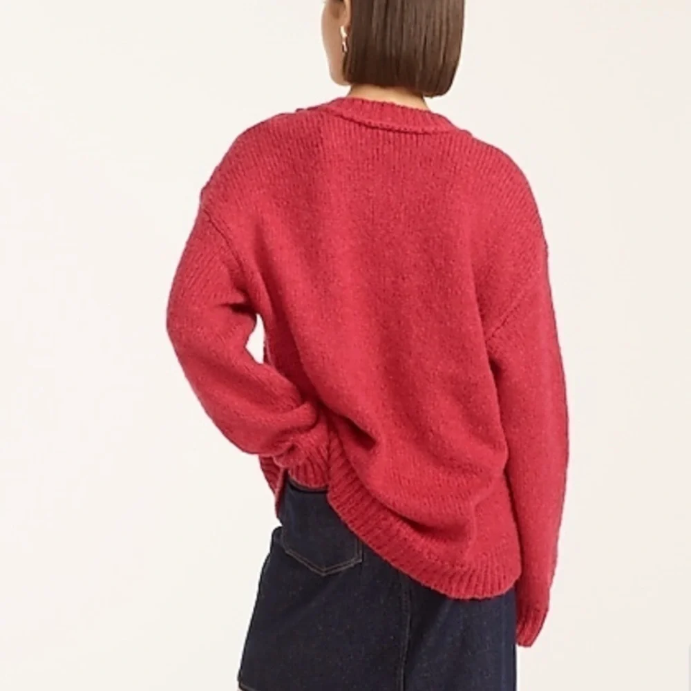 J crew button shoulder crewneck sweater brilliant raspberry Barbie